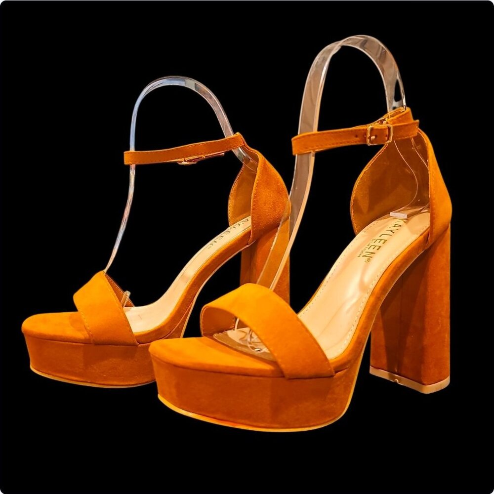 Block Heel Ankle Strap Open Toe Platform Sandals In Vibrant Camel Faux Suede